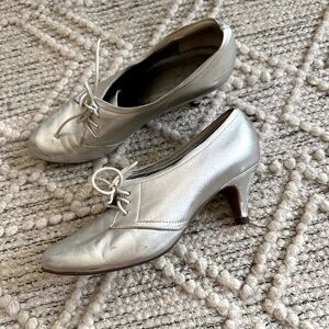 Vintage Silver Metallic Leather Lace Up Kitten Heels